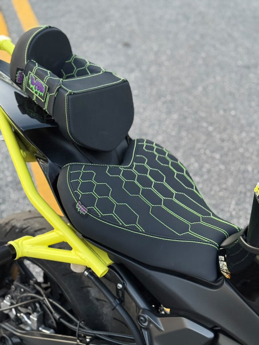 Yamaha r7 Stunt Seat